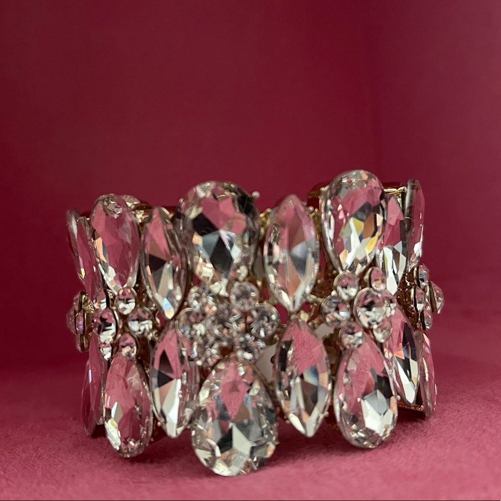 Crystal rhinestone bracelet